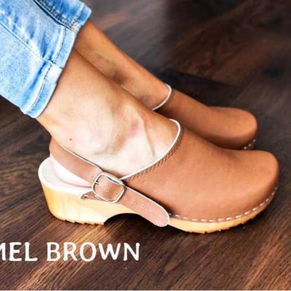 Clogs - Picture 1 of 7